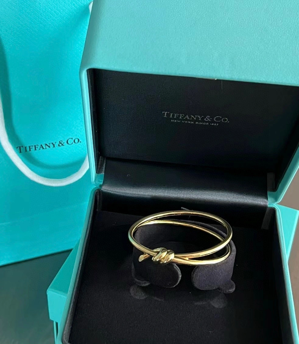 Barbara-- Tiff19y&3o bracelet 18 k gold 2colour item : E-S092J3115-2H