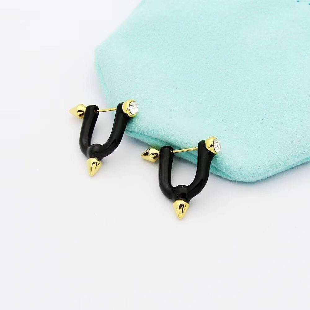 Barbara-- Tiff19y&3o earrings item : E-S092J3019H