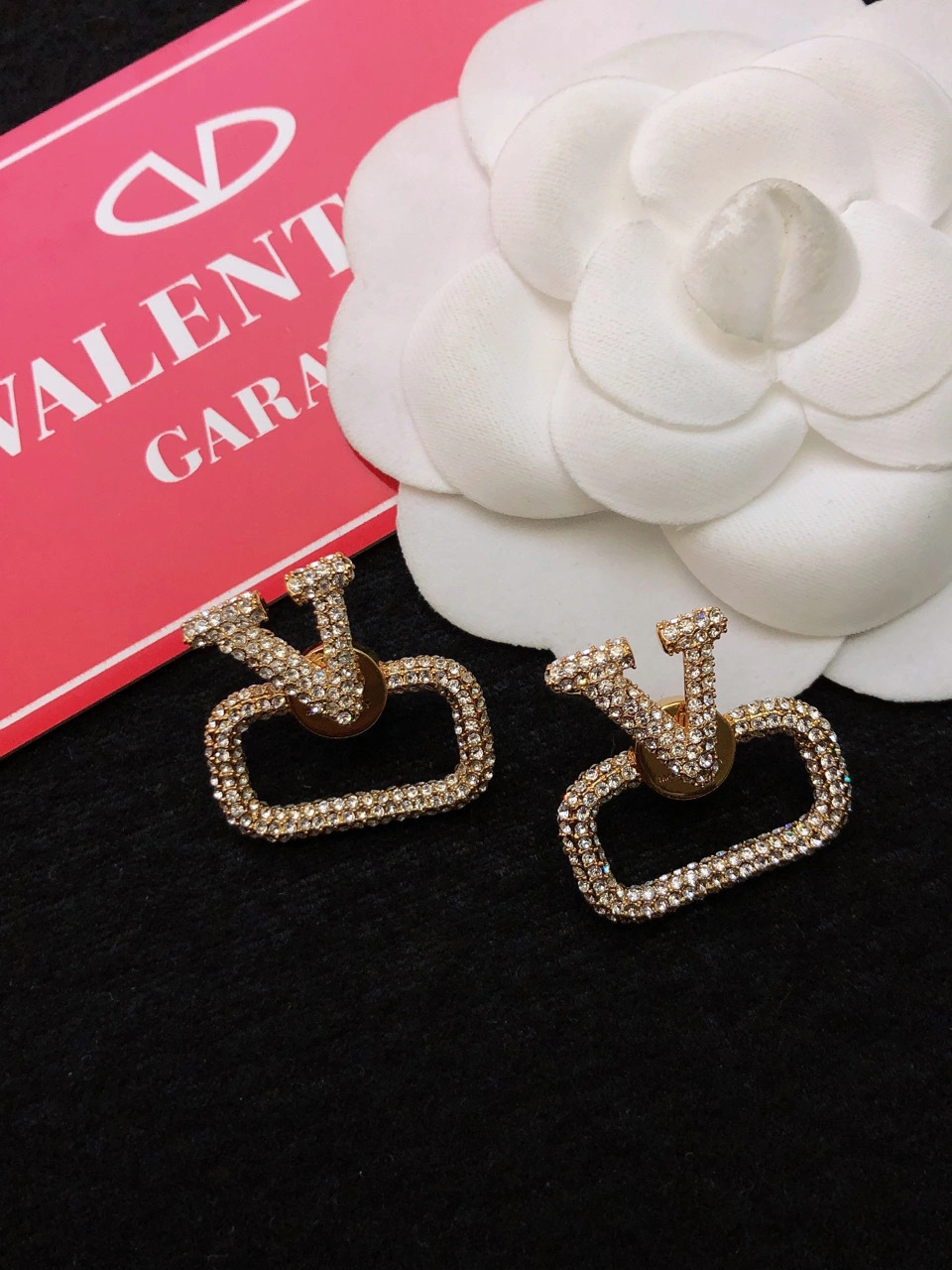 Barbara-- V1859ti9o earrings item:E-S092J1222H