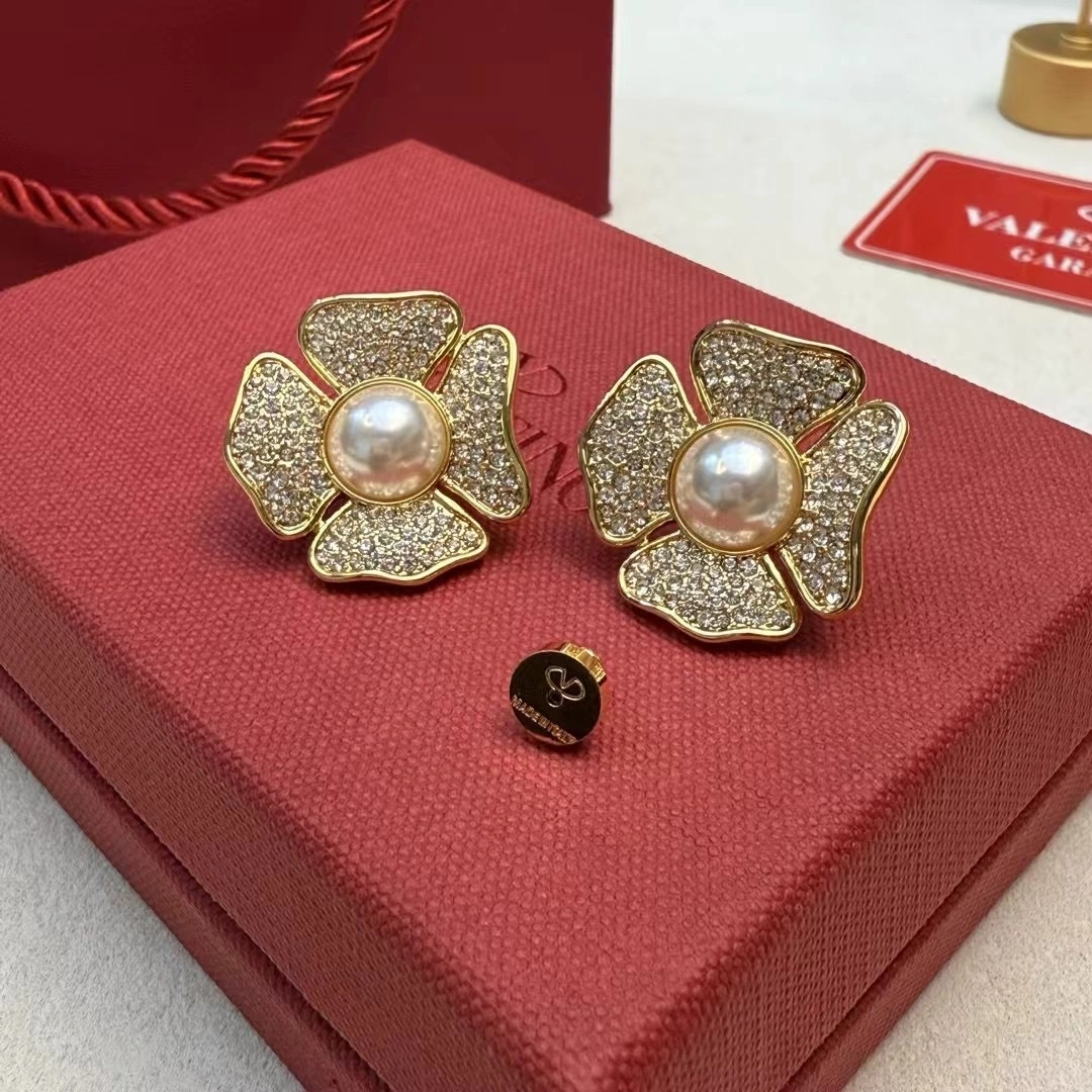 Barbara-- V1859ti9o earrings item:E-S092J1223H