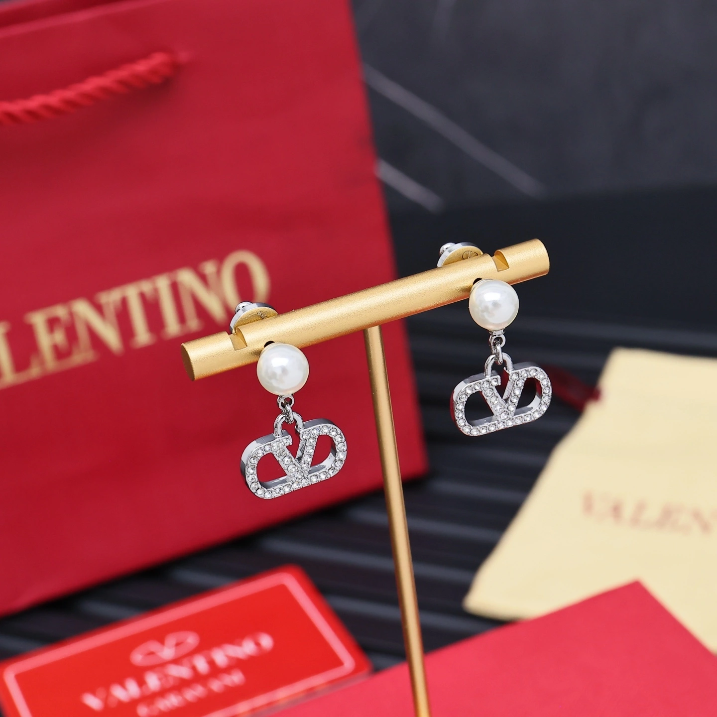 Barbara-- V1859ti9o earrings item:F-S092A1046H