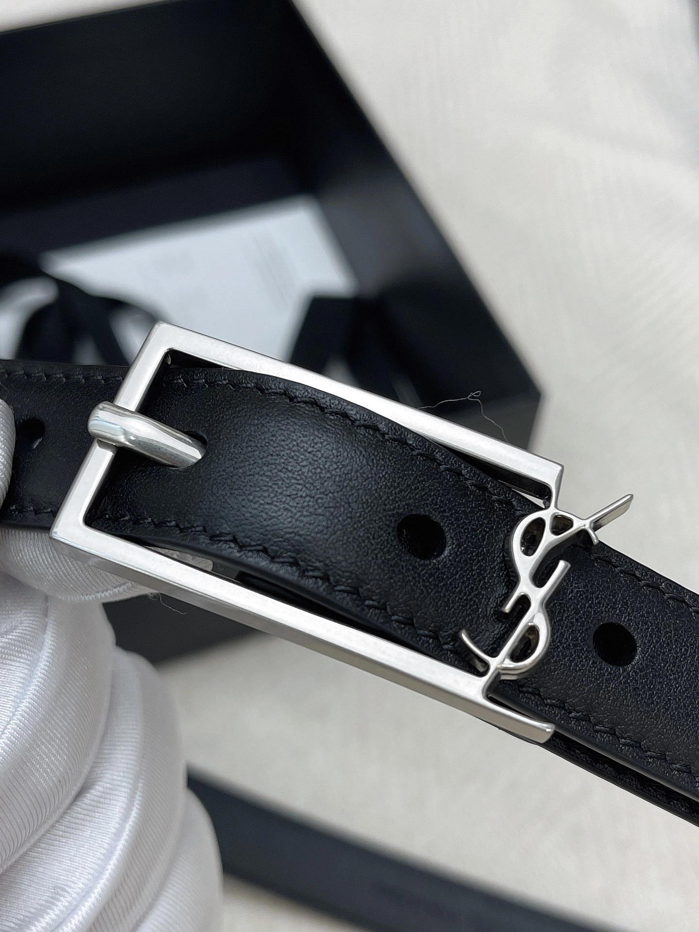 Barbara-- Yv5s 7117902R20E1000 Calfskin item : E-S332J2223