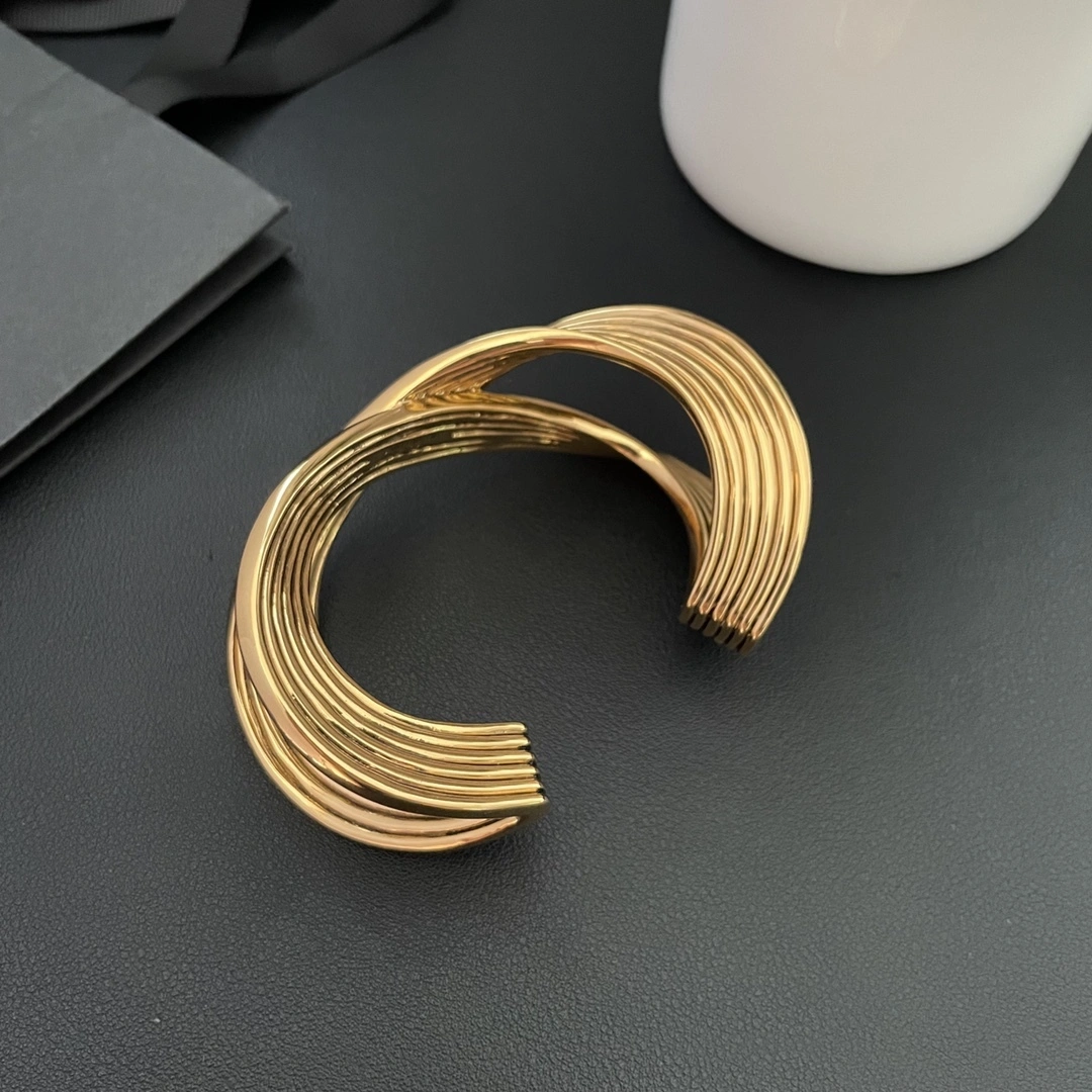 Barbara-- Yv5s bracelet item:E-S092L1345H