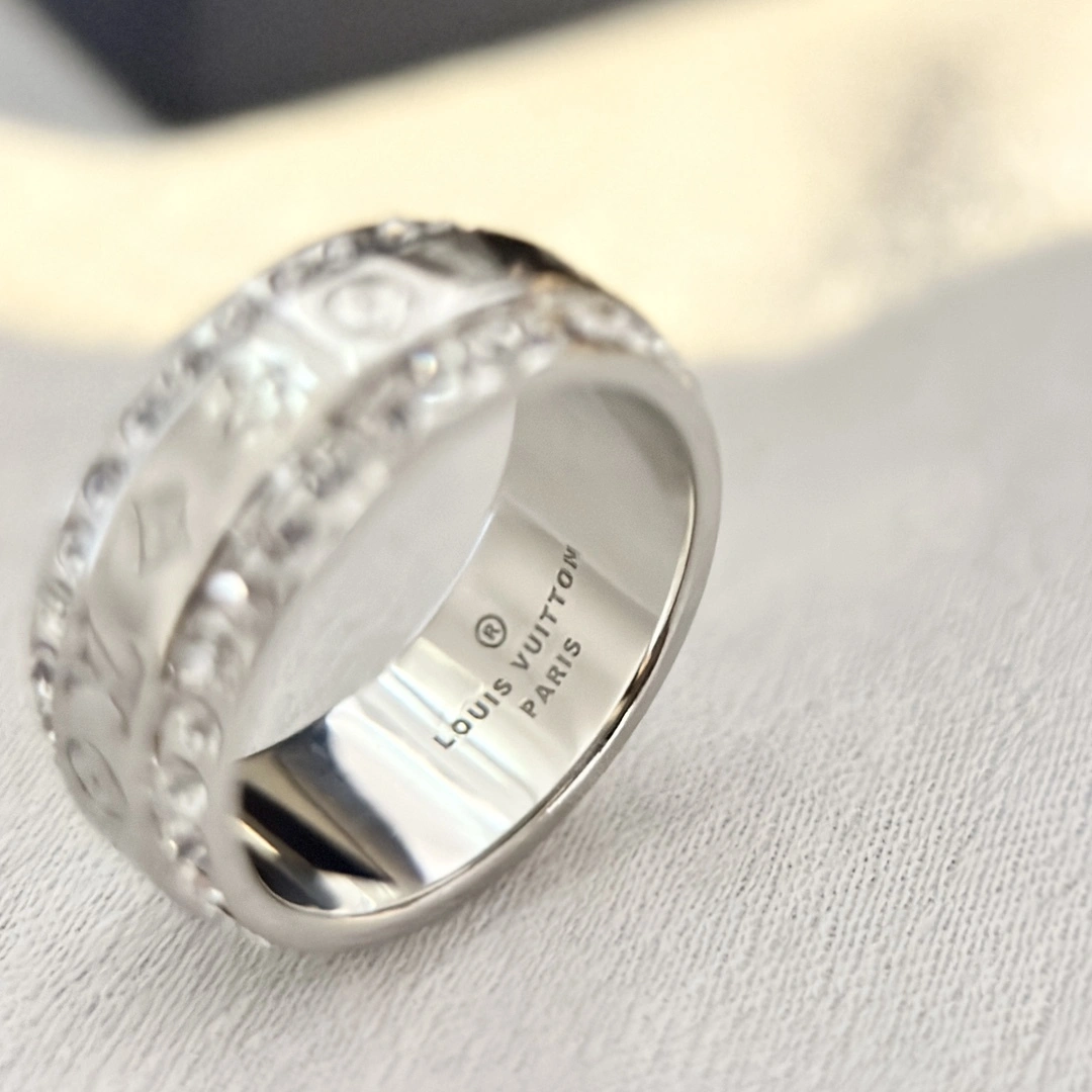 &Barbara-- item:C-S092C2557