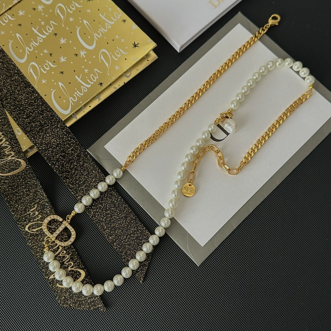 &Barbara-- item:C-S092D2131