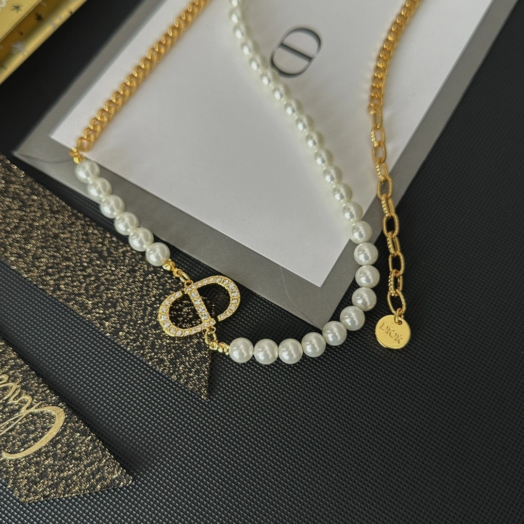 &Barbara-- item:C-S092D2131