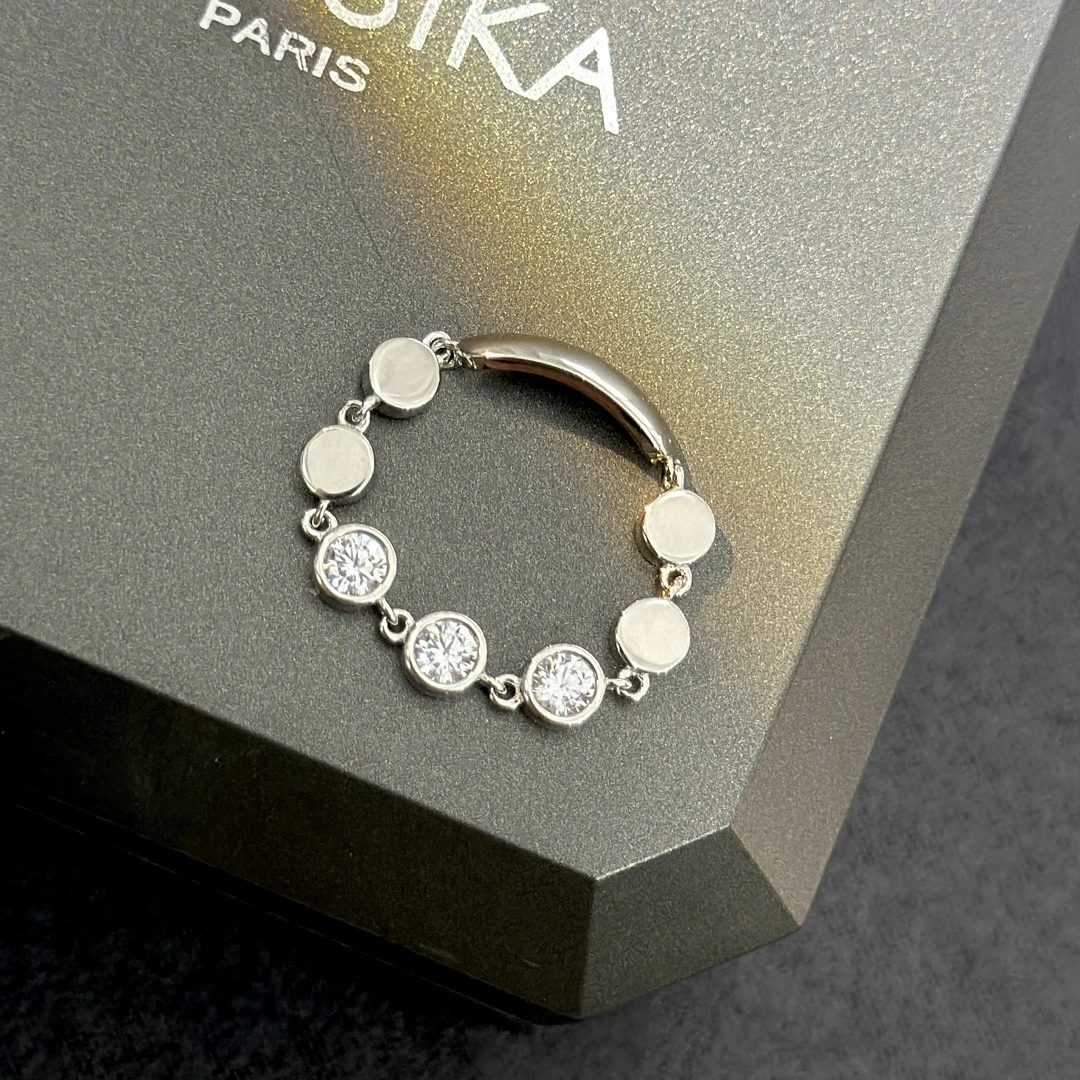 Barbara-- item:D-S092C2075