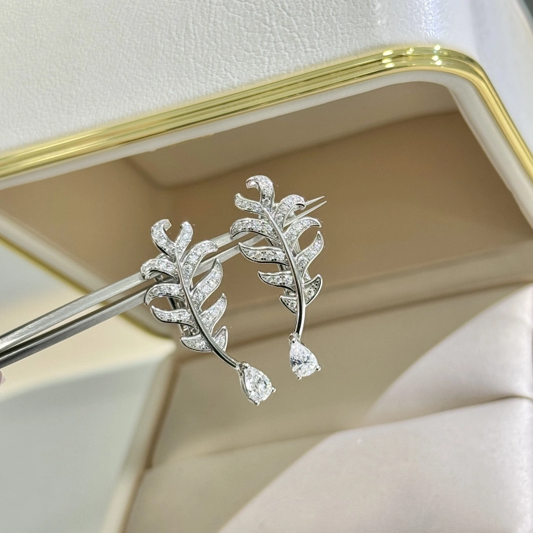 Barbara-- item:D-S092D1015