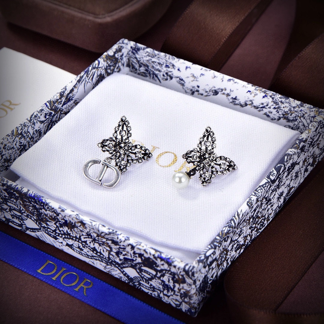 Barbara-- item:D-S092D1615