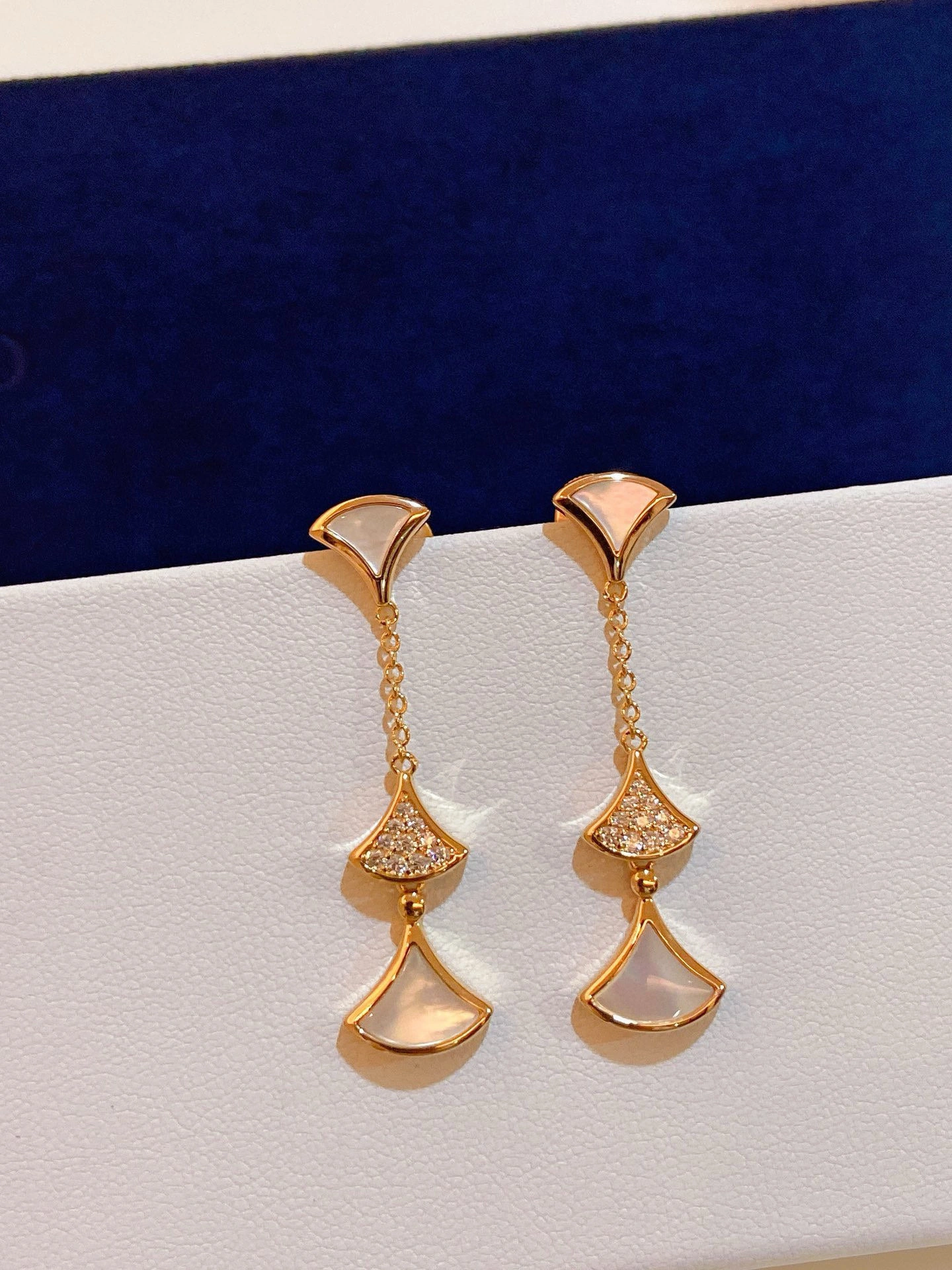 &Barbara-- item:D-S092D1646