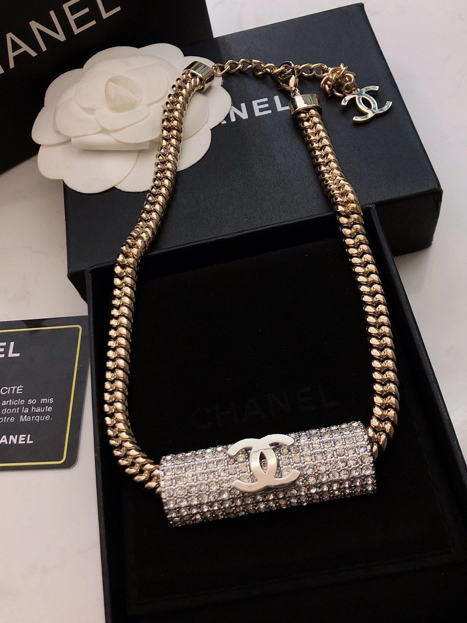 Barbara-- item:D-S092D2086