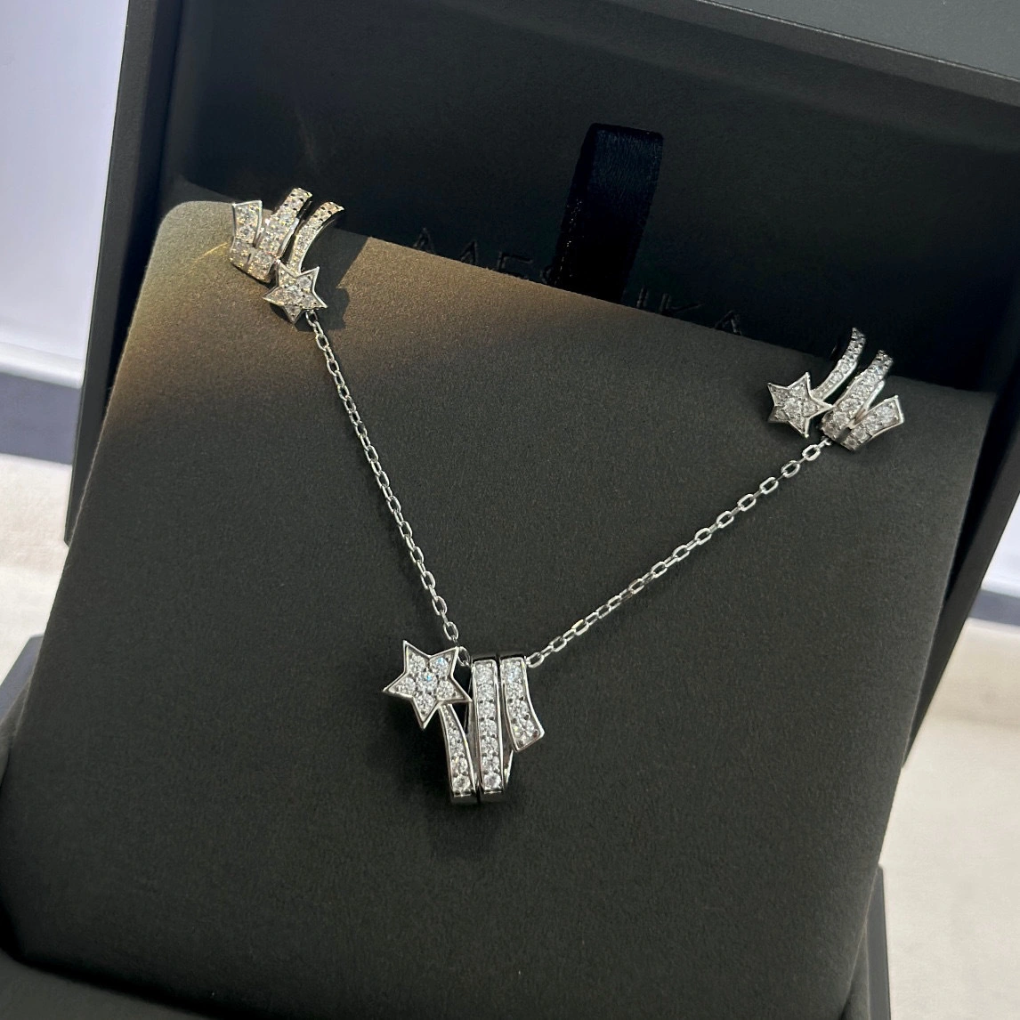 Barbara-- item:D-S092D2102
