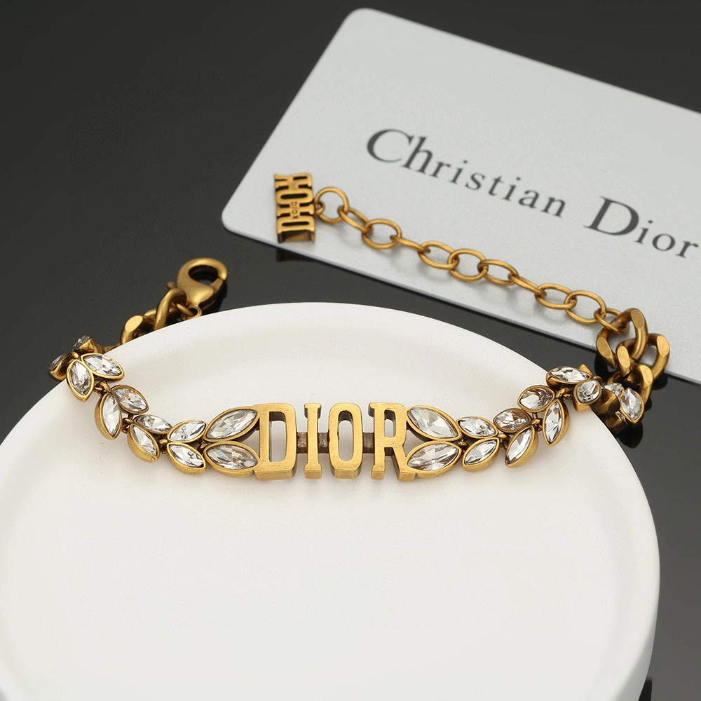 Barbara-- item:D-S092D2107 Bracelet Necklace