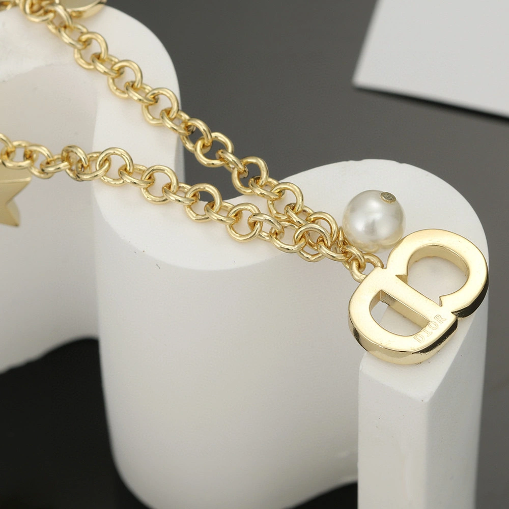 Barbara-- item:D-S092D2114
