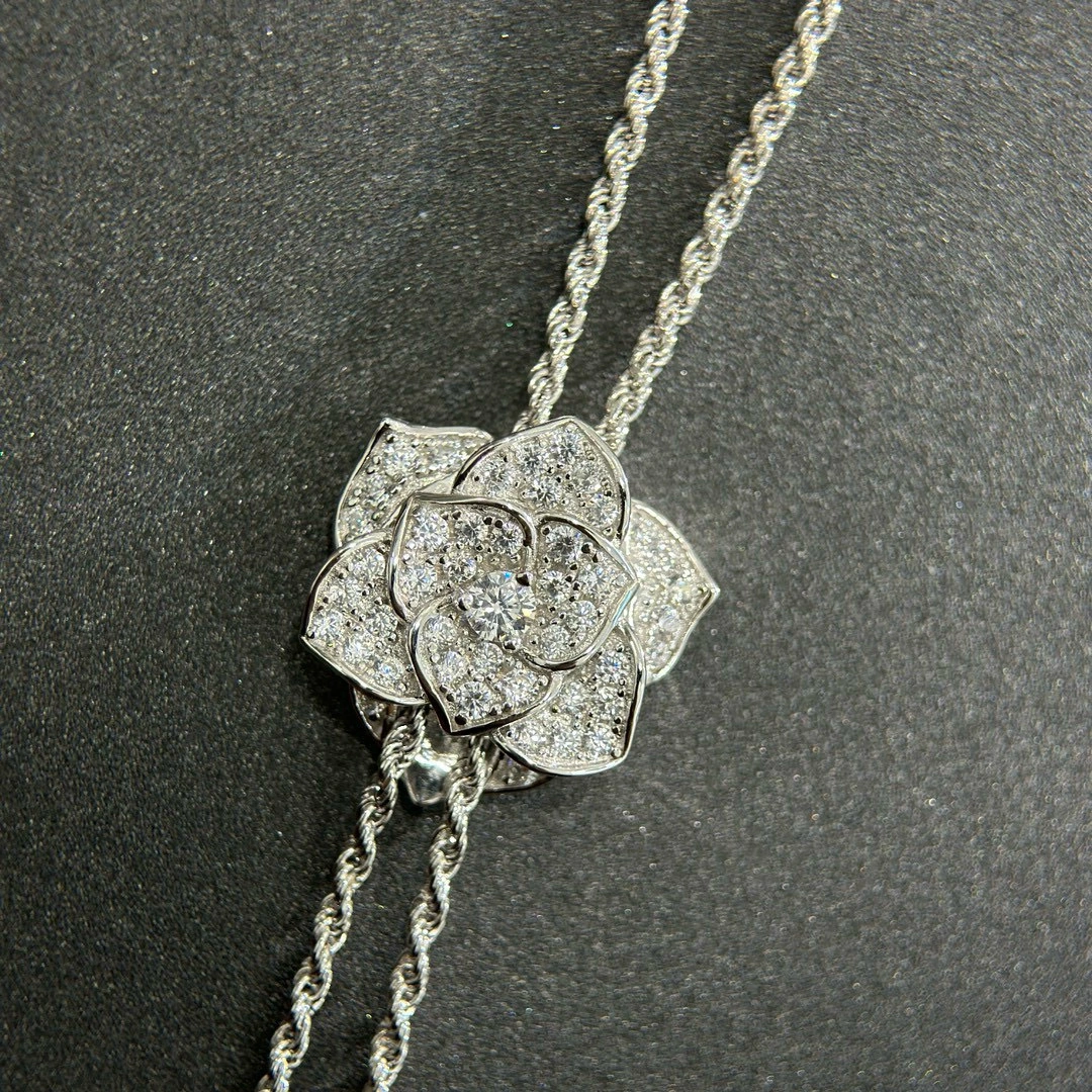Barbara-- item:D-S092D2149