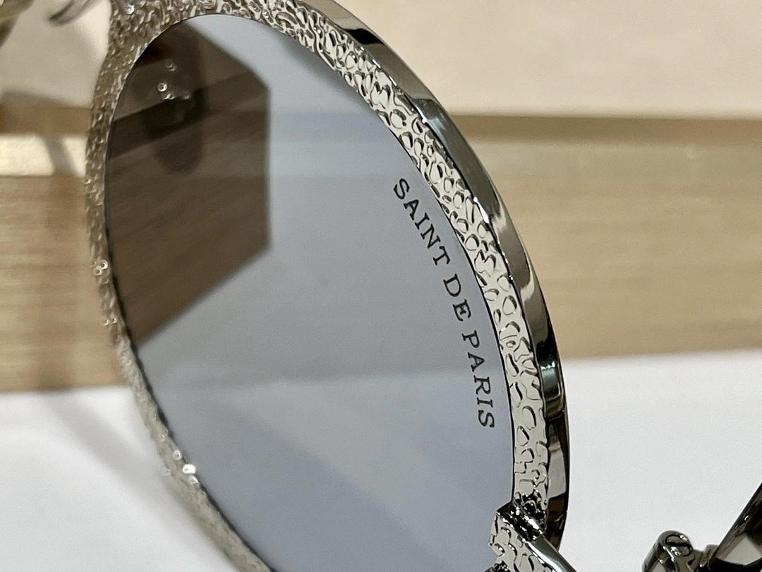 Barbara-- item:D-S132C2831
