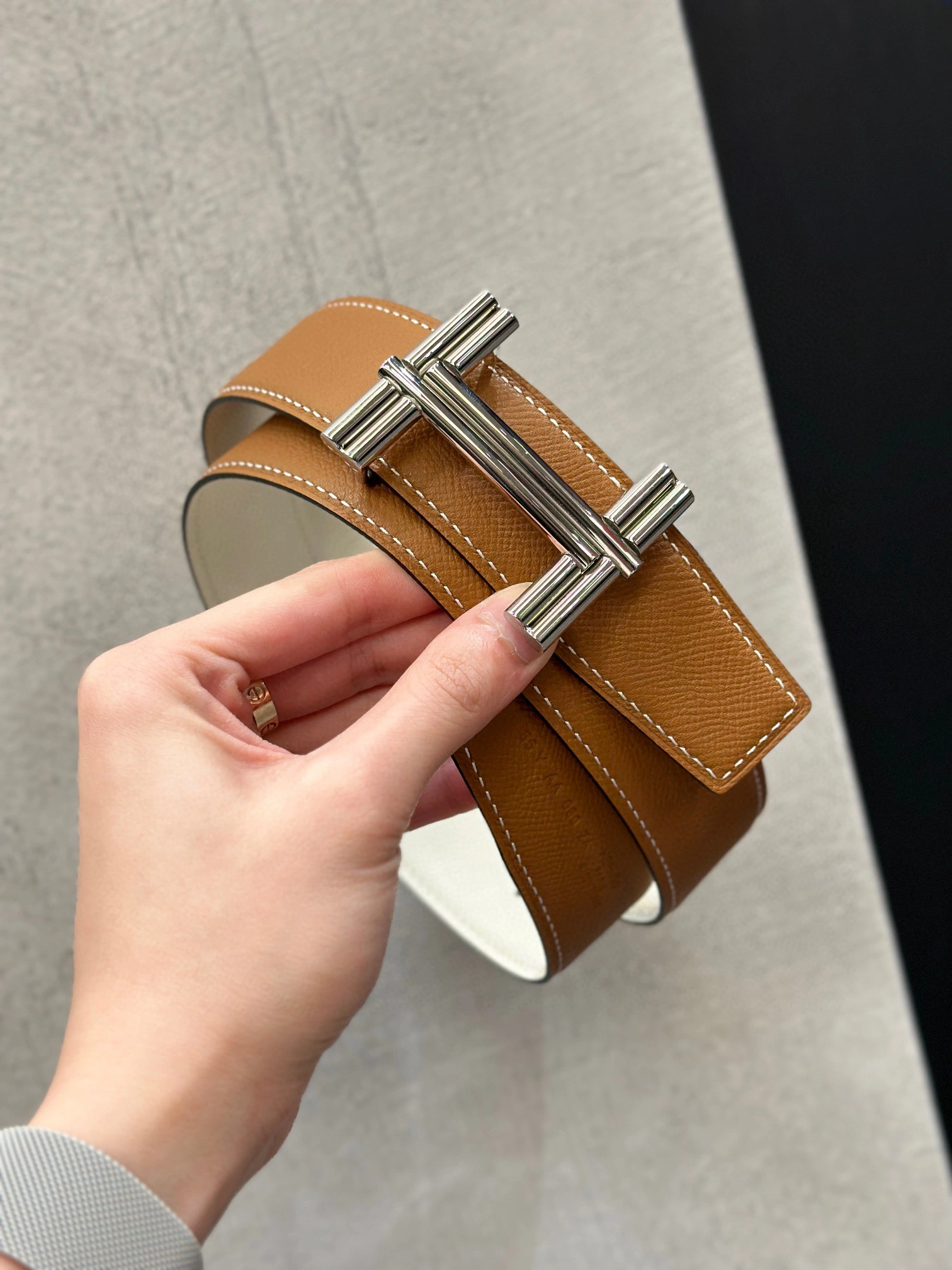 Barbara-- reversible 38MM item:D-S000A1907R