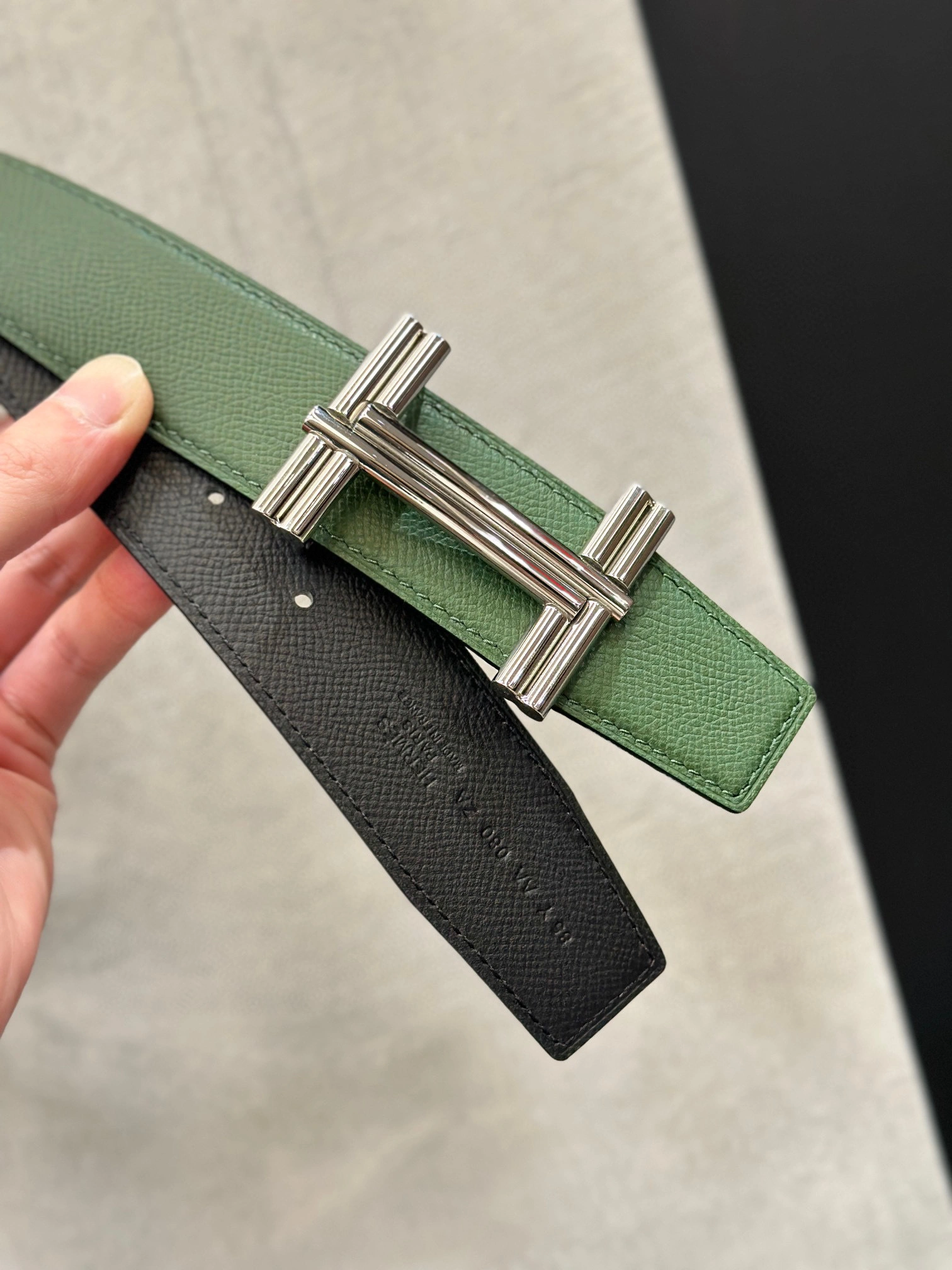 Barbara-- reversible 38MM item:D-S000A1908R
