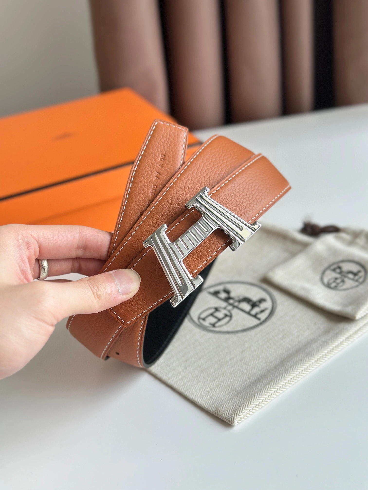Barbara-- reversible cowhide 32MM item:D-S000A1957R