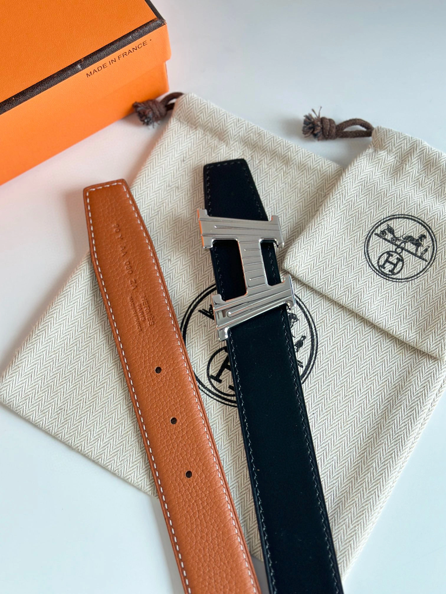 Barbara-- reversible cowhide 32MM item:D-S000A1957R
