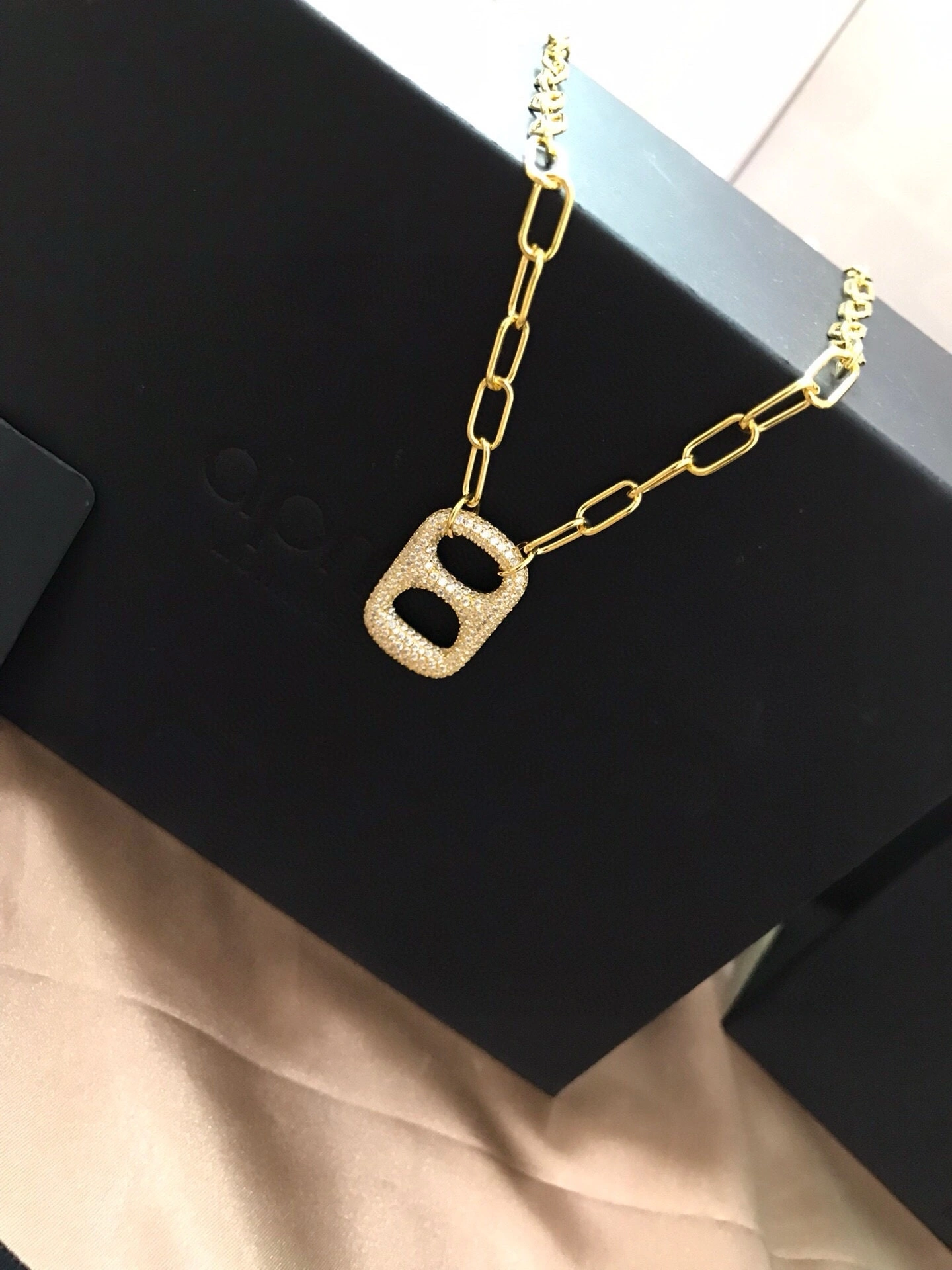 Barbara--1p7 necklace item:E-S092I2537H