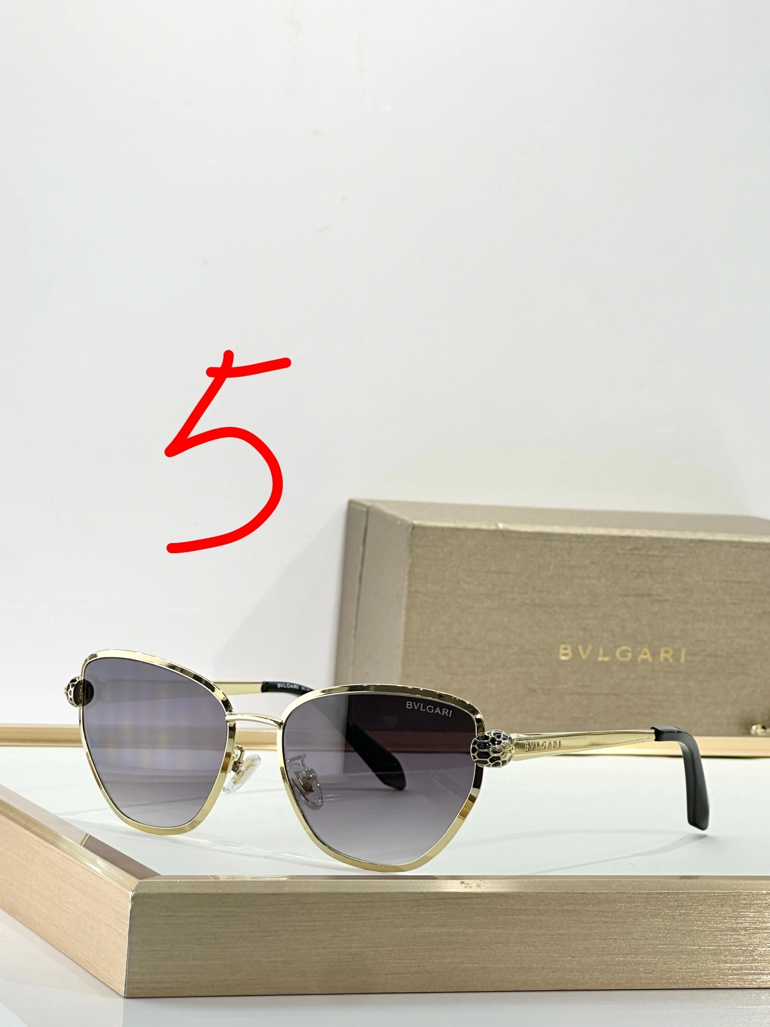 Barbara--2v861ri MOD：BV50045U 8Colour item:E-S132L0430-8H