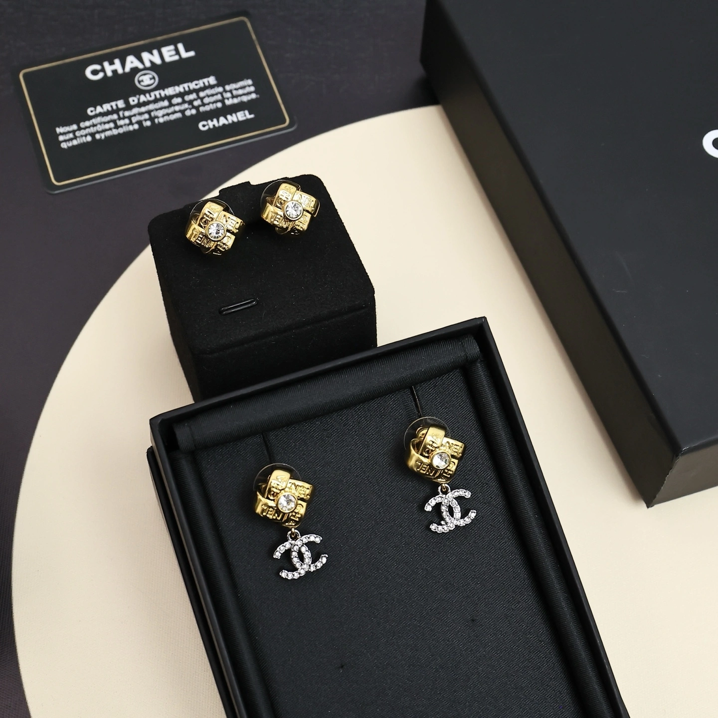 Barbara--3h1958 earrings item:E-S092I2502H