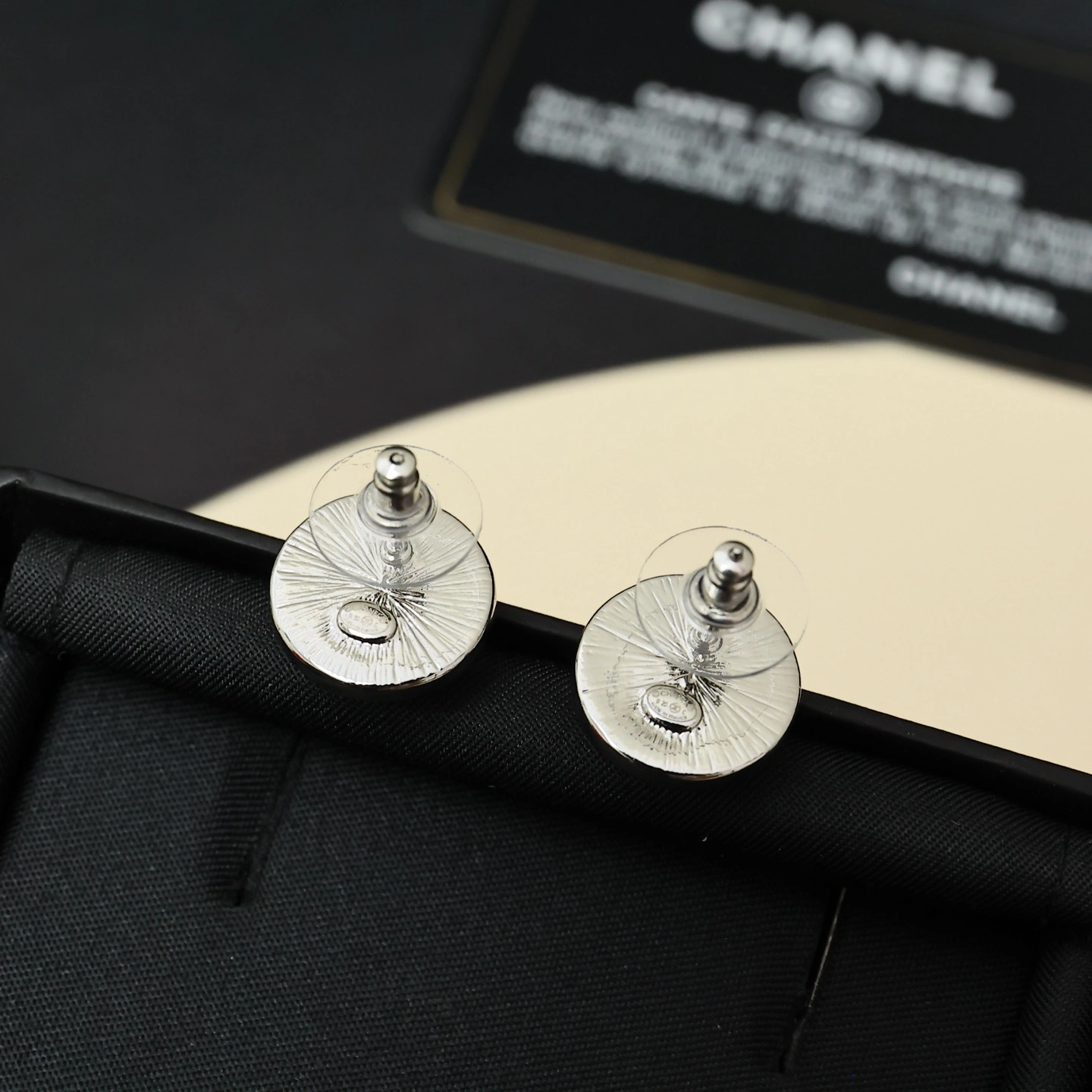 Barbara--3h1958 earrings item:E-S092I2504H