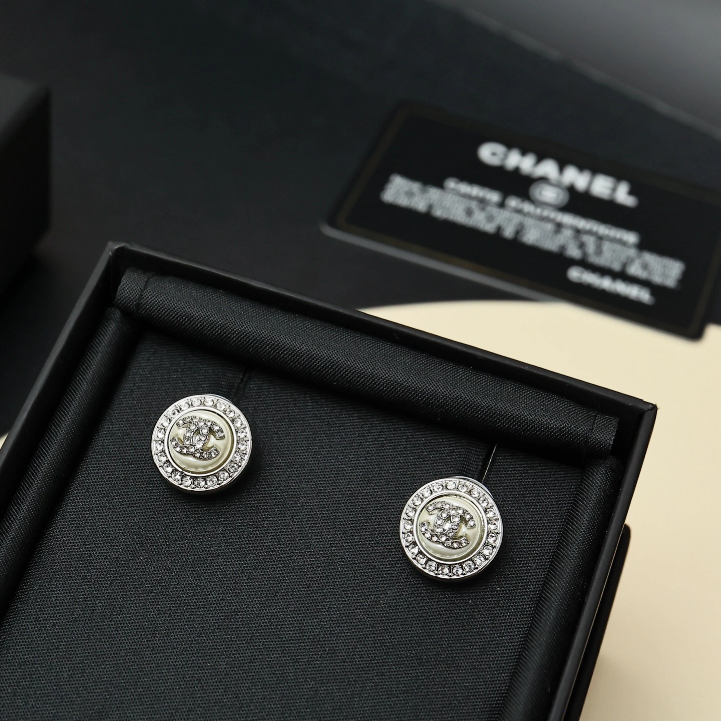 Barbara--3h1958 earrings item:E-S092I2504H