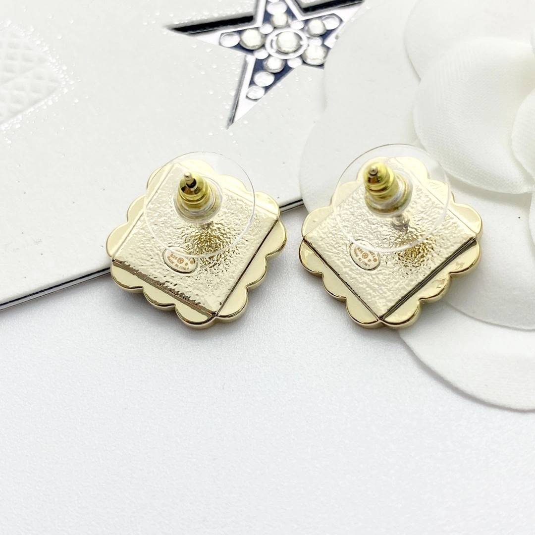 Barbara--3h1958 earrings item:E-S092I2704H