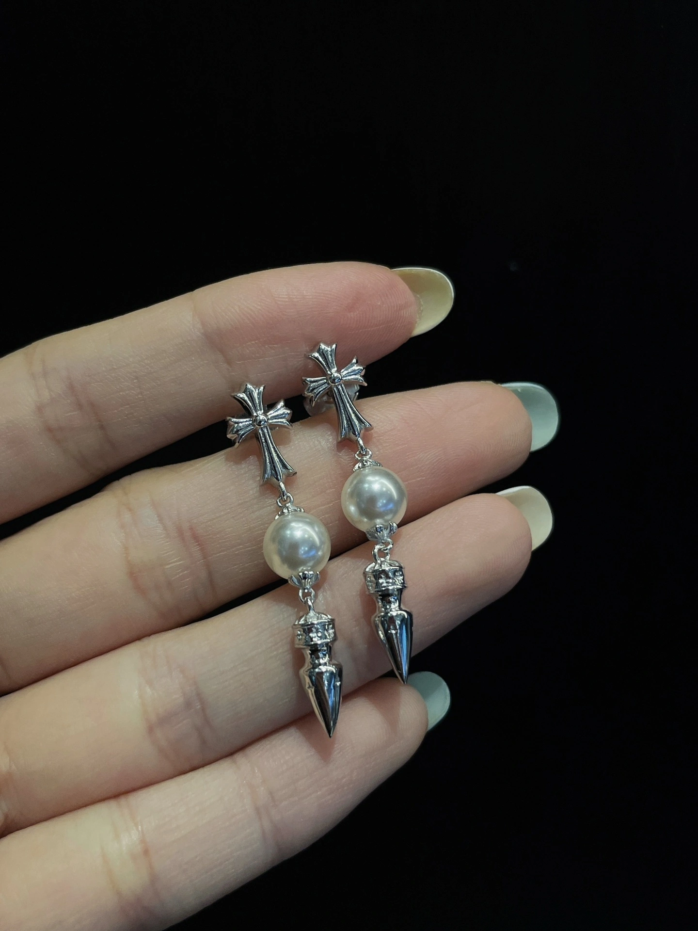 Barbara--3hro75 earrings item:E-S092I2530H