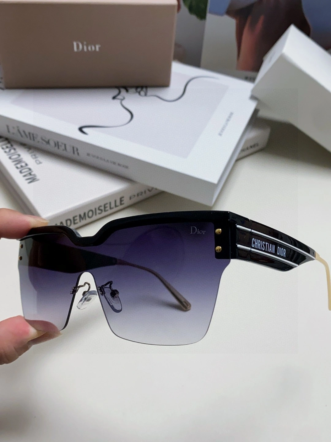 Barbara--4ior 4colour item:E-S132C2924-4
