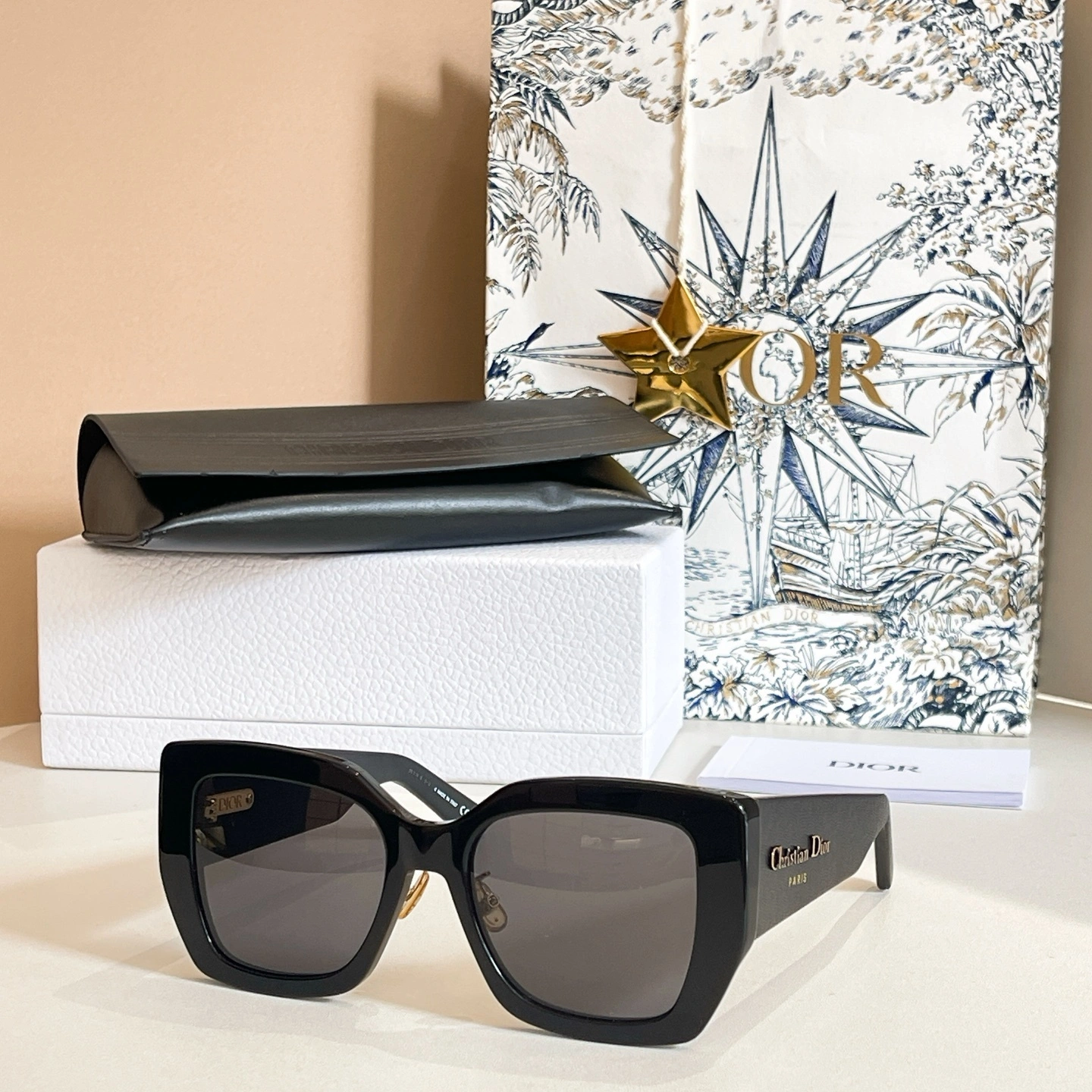 Barbara--4ior MODEL：Dior Ombre S2F 7Colour item:F-S132A2128-7H