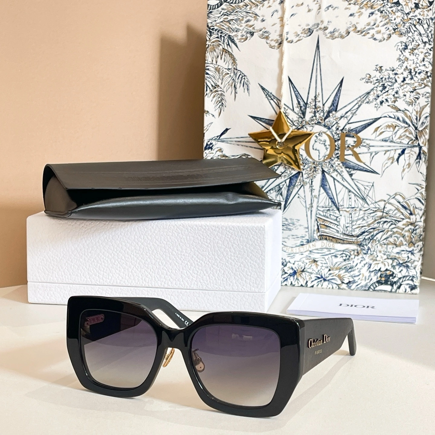 Barbara--4ior MODEL：Dior Ombre S2F 7Colour item:F-S132A2128-7H