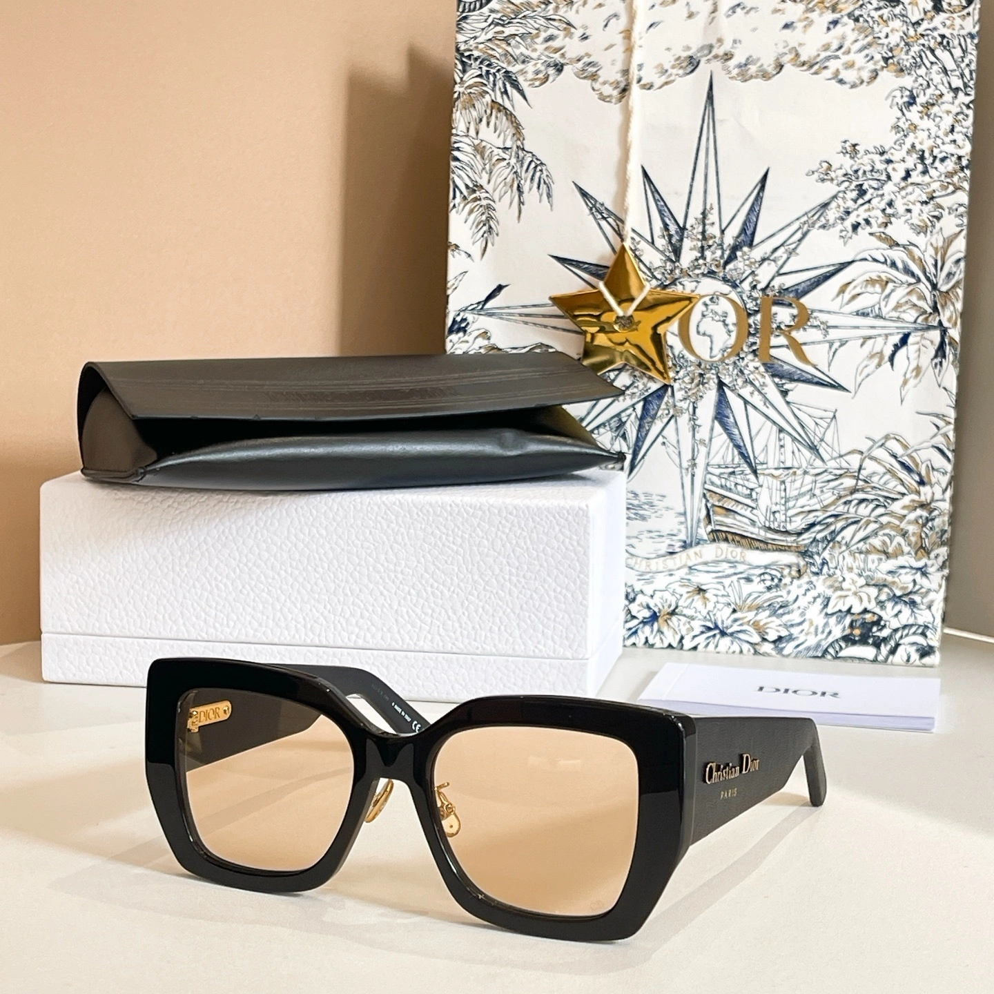Barbara--4ior MODEL：Dior Ombre S2F 7Colour item:F-S132A2128-7H