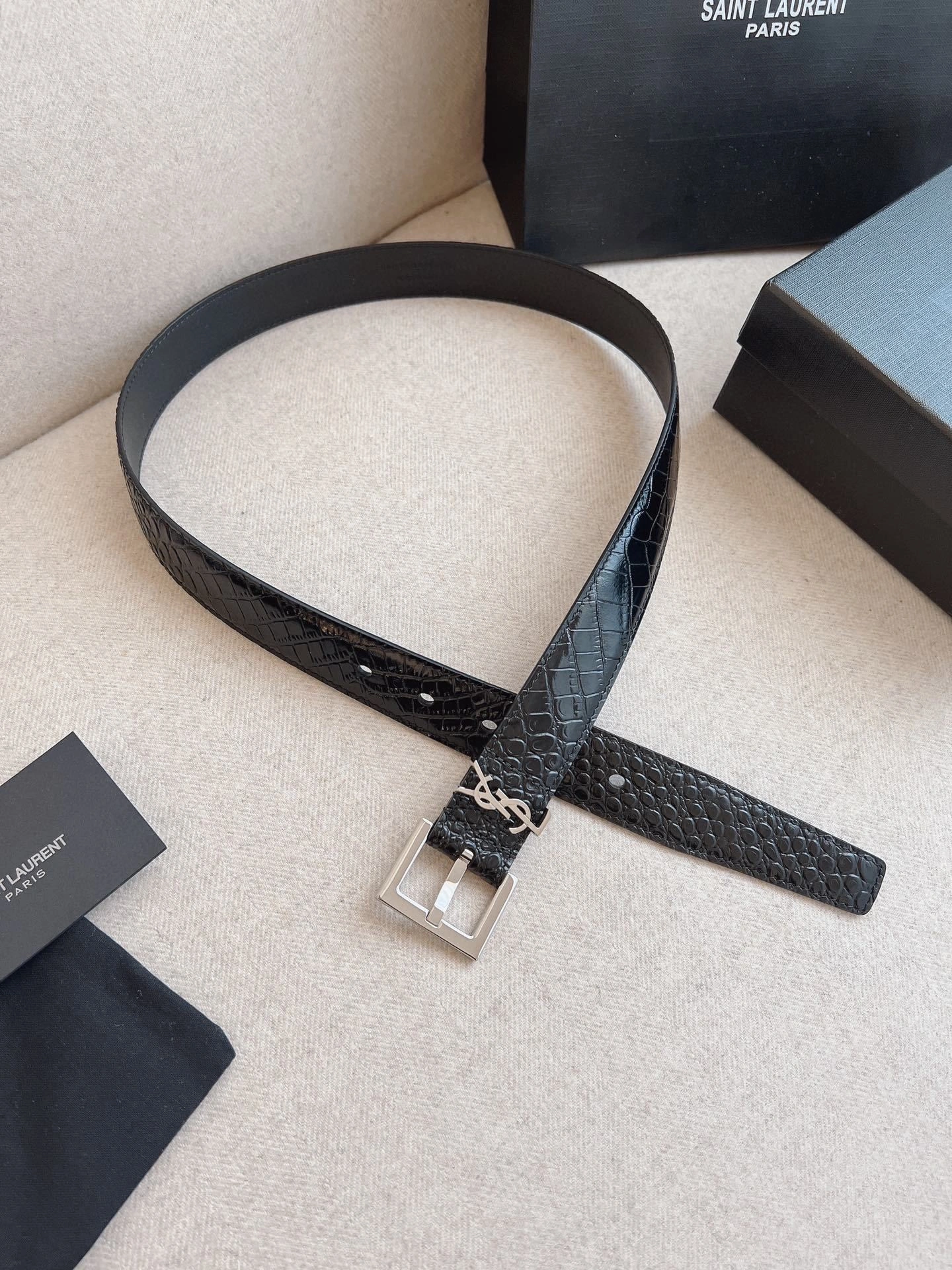 Barbara- 554465DND0E1000 CASSANDRE Calfskin item:C-S179L0627R
