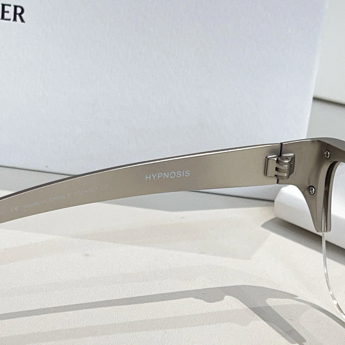 Barbara--659t85 MODEL：HYPNOSIS 2Colour item:E-S132L0475-2H