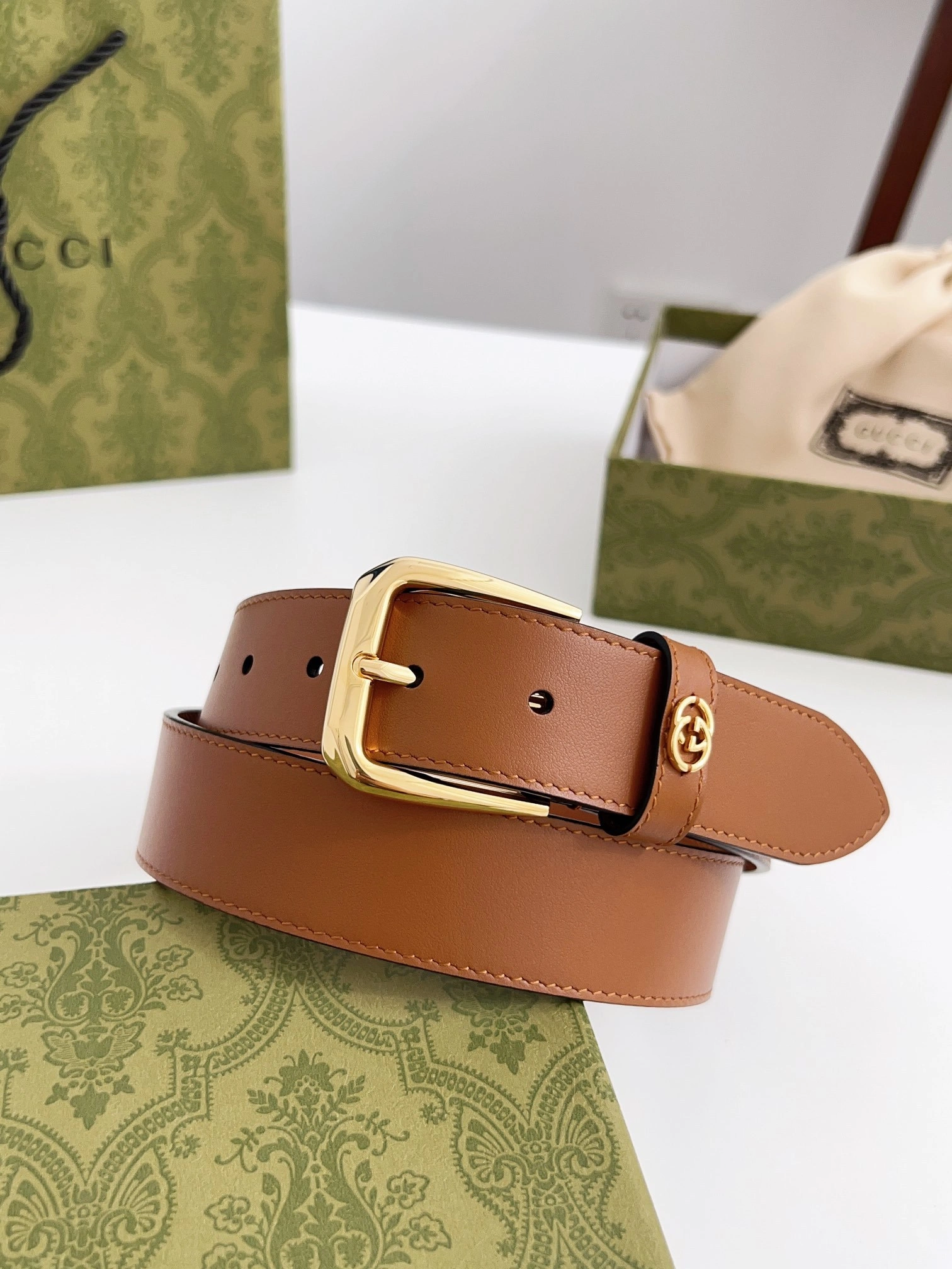 &Barbara- 673921-AP00G-2535 Calfskin item:C-S333L0684R