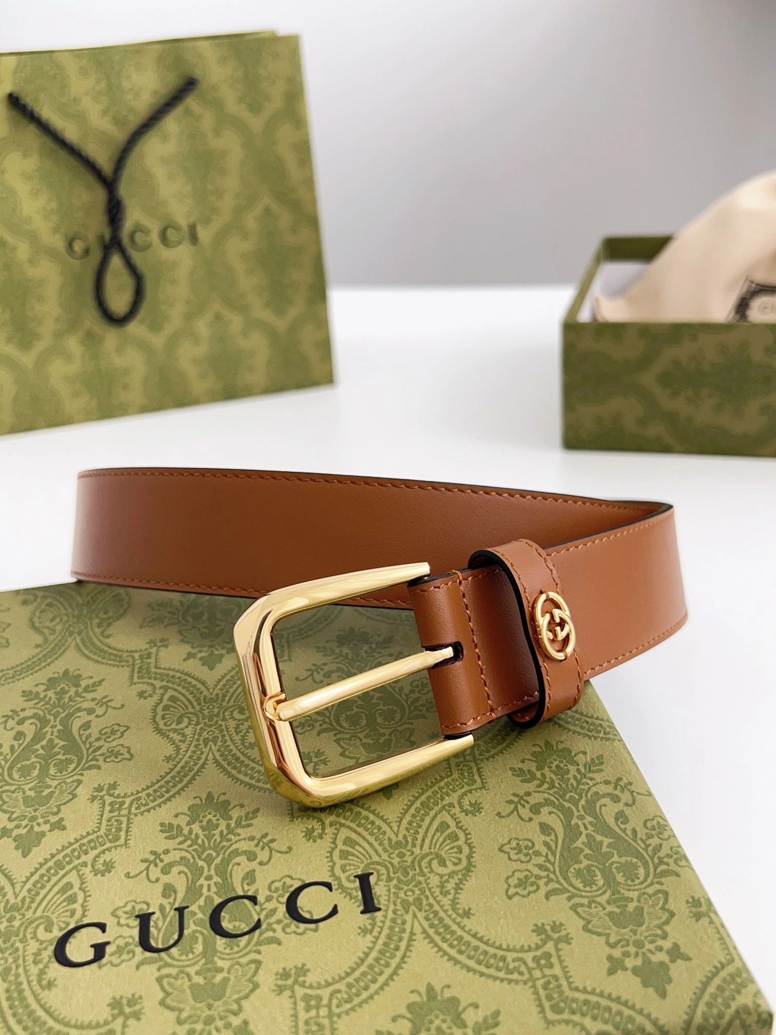 &Barbara- 673921-AP00G-2535 Calfskin item:C-S333L0684R