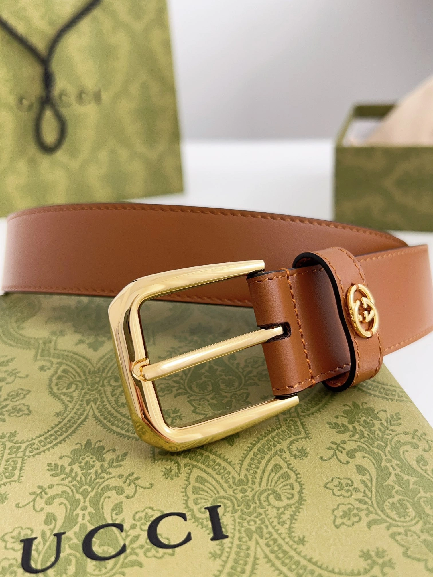 &Barbara- 673921-AP00G-2535 Calfskin item:C-S333L0684R
