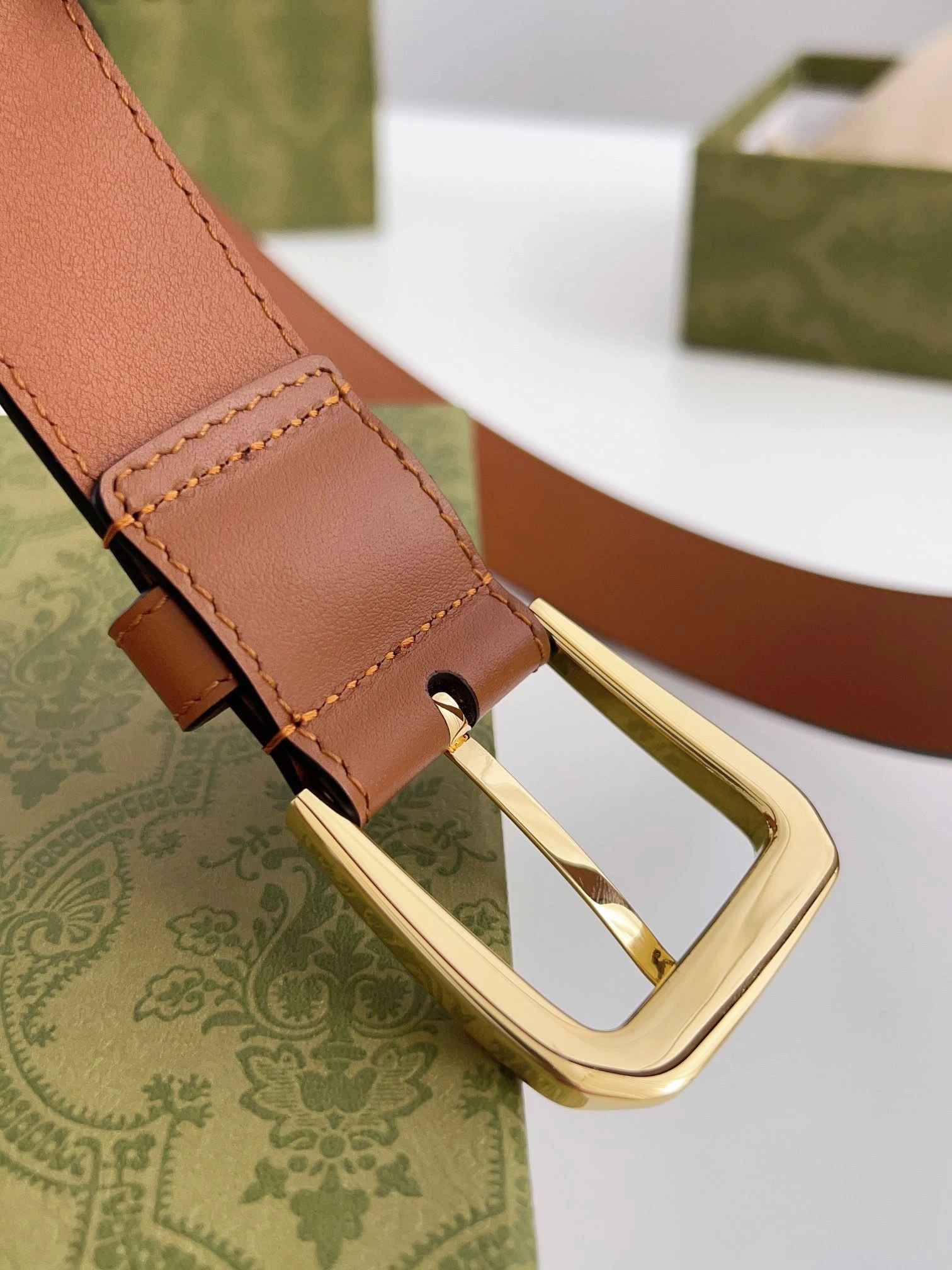 &Barbara- 673921-AP00G-2535 Calfskin item:C-S333L0684R