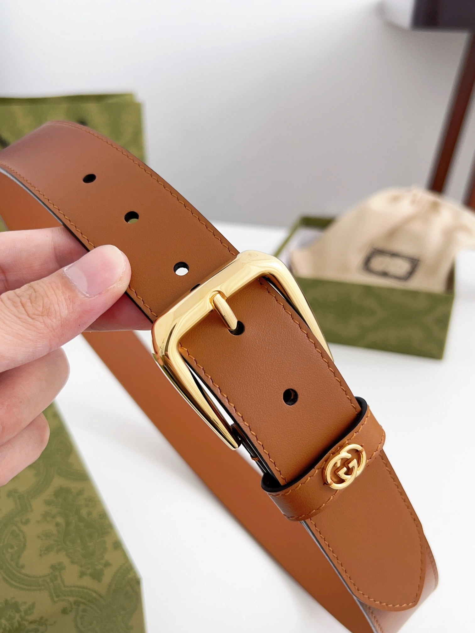 &Barbara- 673921-AP00G-2535 Calfskin item:C-S333L0684R