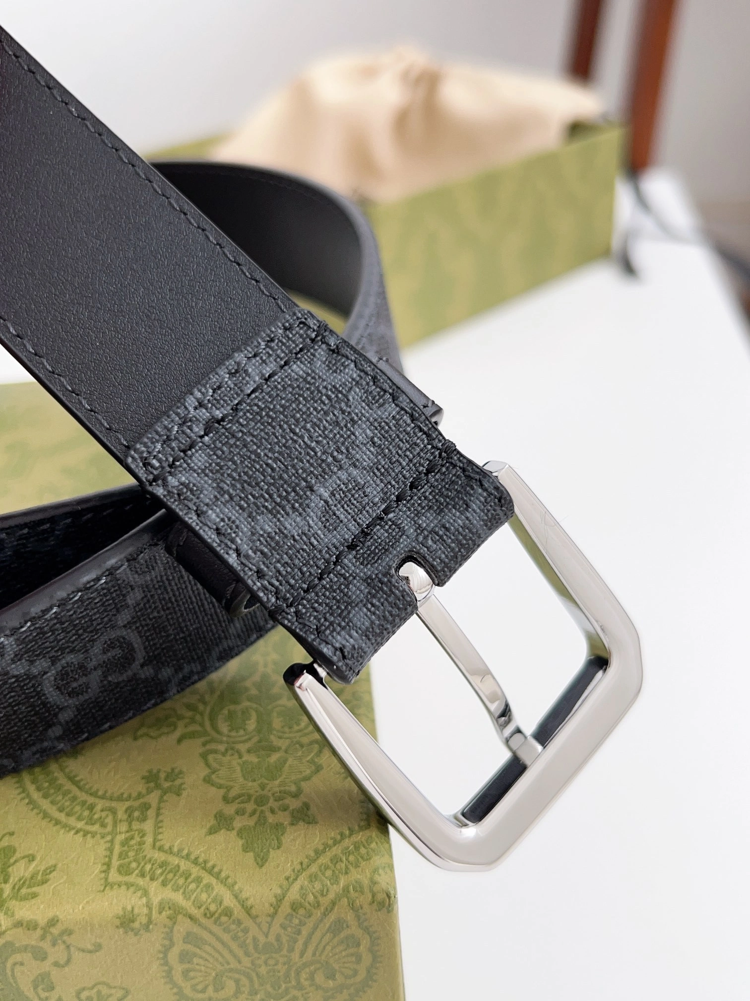 Barbara- 67392192TIN1000 Calfskin item:C-S333L0683R