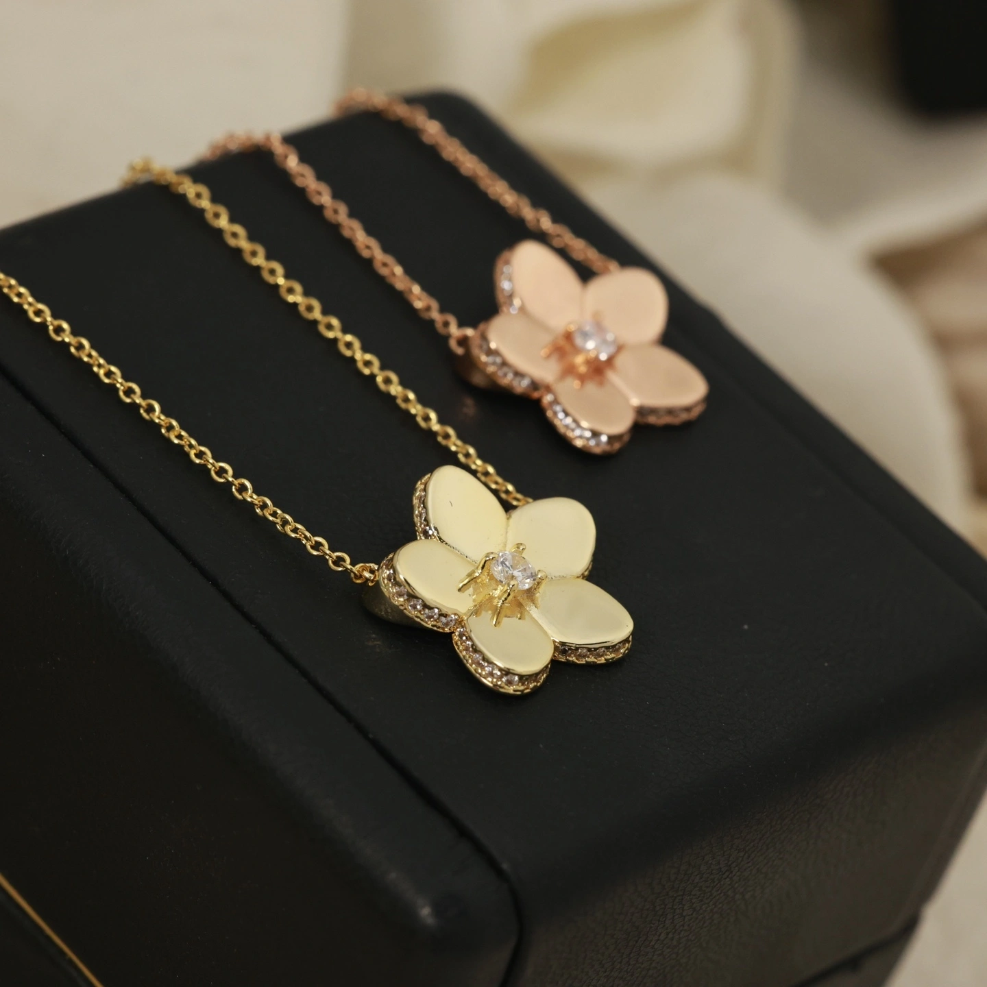 Barbara--6r1ff 2colour item:E-S092I2014-2H