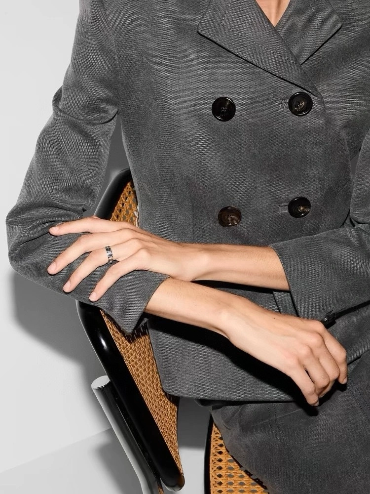 Barbara- 6u33i Signature item:D-S092L2963
