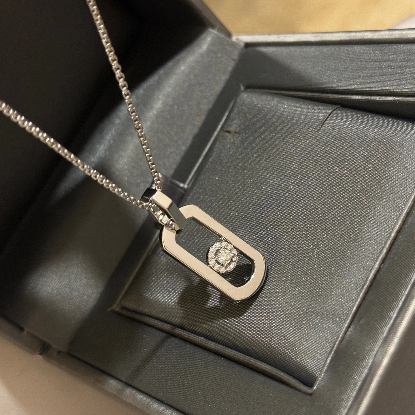 Barbara--75ssik1 Sterling silver item:E-S092C3140