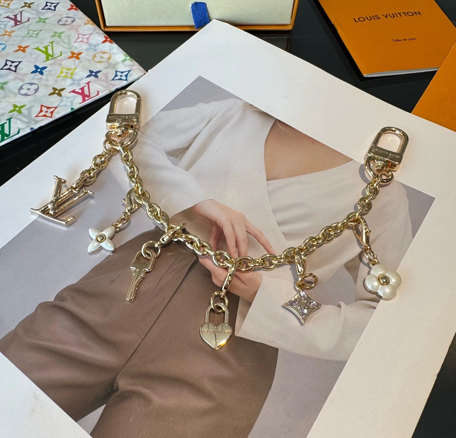 Barbara--8V 2colour item:E-S132I1312-2H