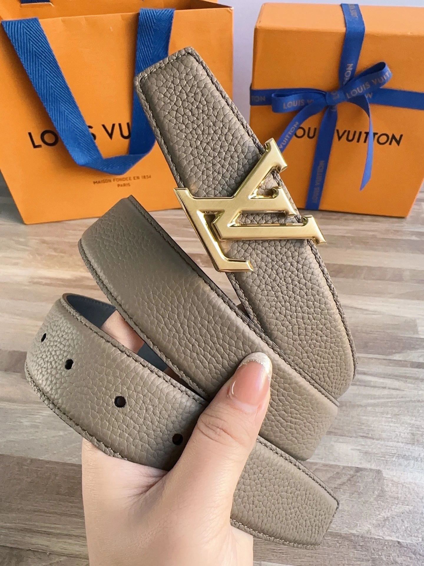 Barbara--8V M8205 2colour item : E-S042K0704-2