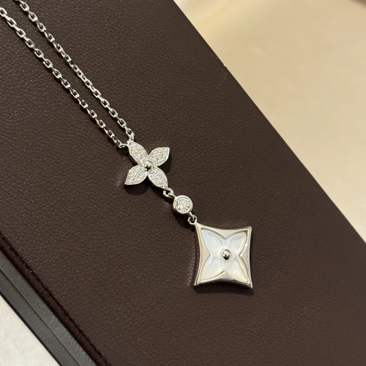 Barbara--8V silver item：E-S092G1329