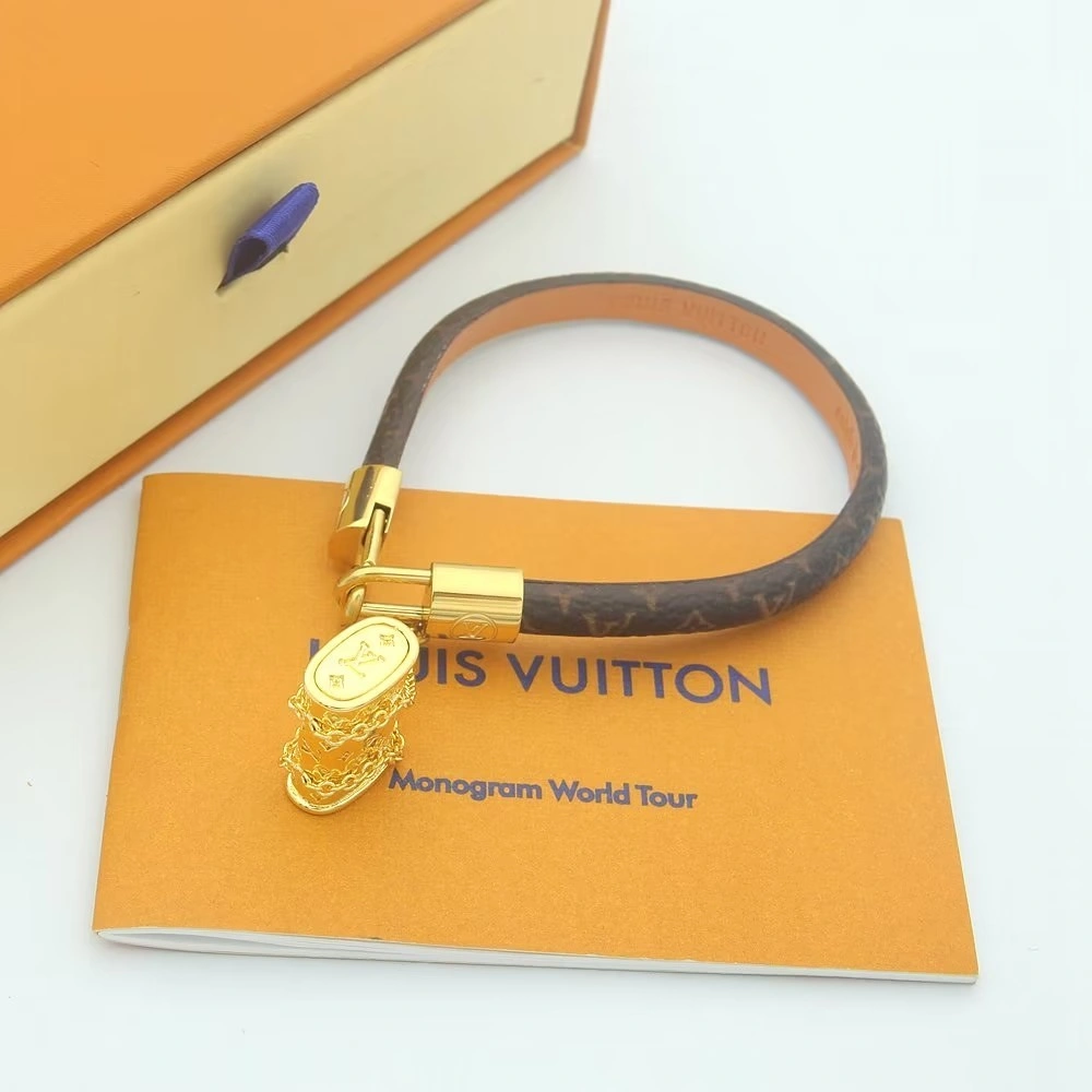 &Barbara- Dauphine Charm item:D-S092C2002